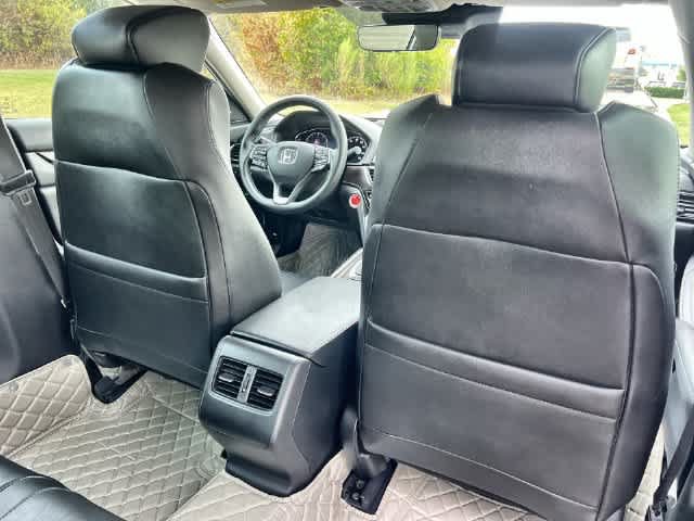 Used 2019 Honda Accord Touring image 13