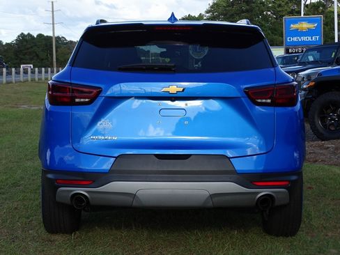 Used 2024 Chevrolet Blazer LT w/ Convenience Package image 5