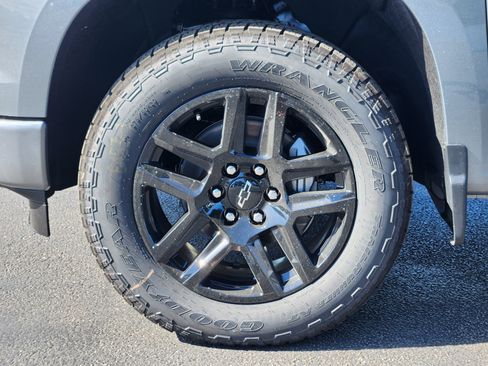 New 2026 Chevrolet Silverado 1500 RST image 7