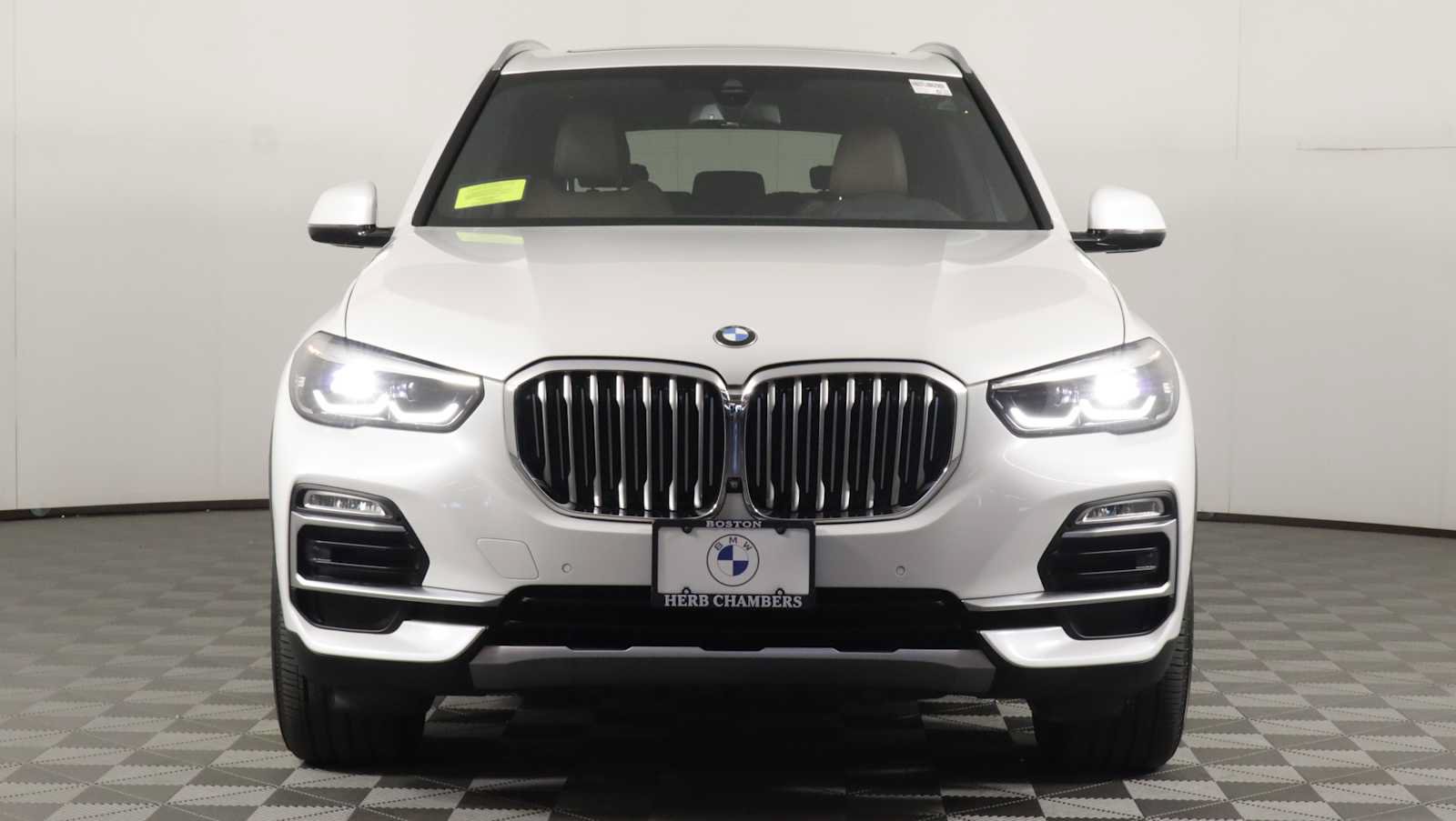 Used 2020 BMW X5 xDrive40i w/ Premium Package AWD/4WD image 2