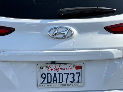 Used 2023 Hyundai Kona Limited w/ Cargo Package image 44