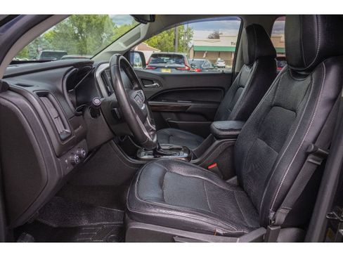 Used 2016 GMC Canyon SLE w/ Nightfall Edition AWD/4WD image 15