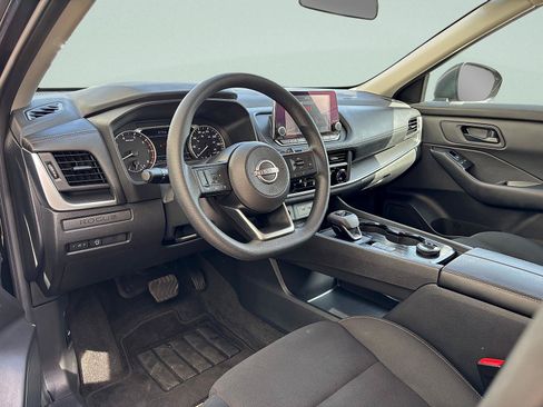 Used 2024 Nissan Rogue S AWD/4WD image 14