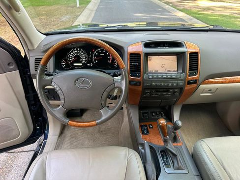 Used 2003 Lexus GX 470 image 41