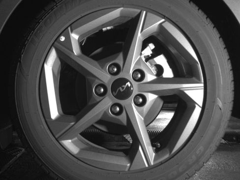 Used 2025 Kia K4 LXS image 14