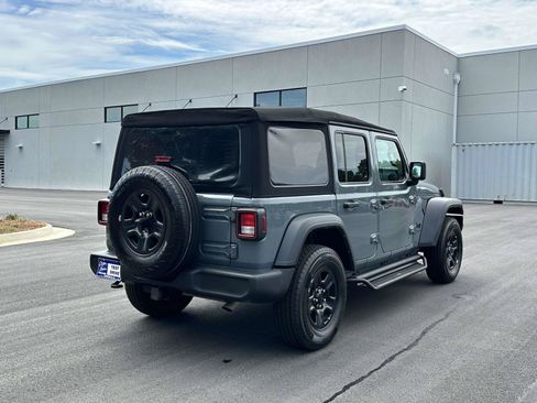 Used 2024 Jeep Wrangler Unlimited Sport AWD/4WD image 26