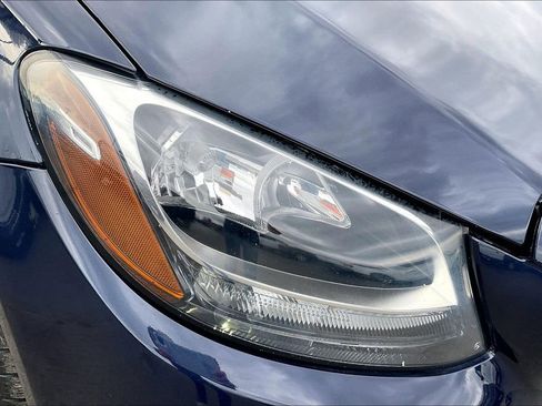 Used 2018 Mercedes-Benz C 300 4MATIC Sedan w/ Premium Package image 33