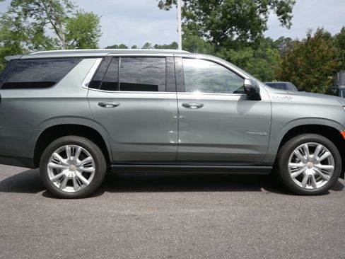 Used 2023 Chevrolet Tahoe High Country w/ Advanced Technology Package AWD/4WD image 10