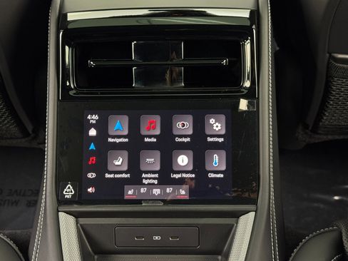 Used 2025 Porsche Panamera 4S image 37