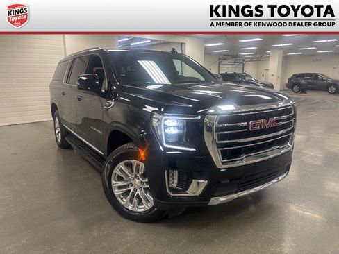 Used 2024 GMC Yukon XL SLT w/ SLT Luxury Package image 1