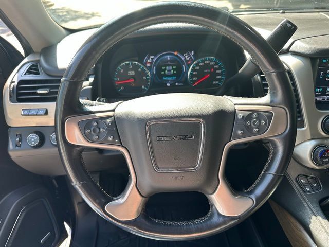 Used 2018 GMC Yukon Denali w/ Denali Ultimate Package AWD/4WD image 15