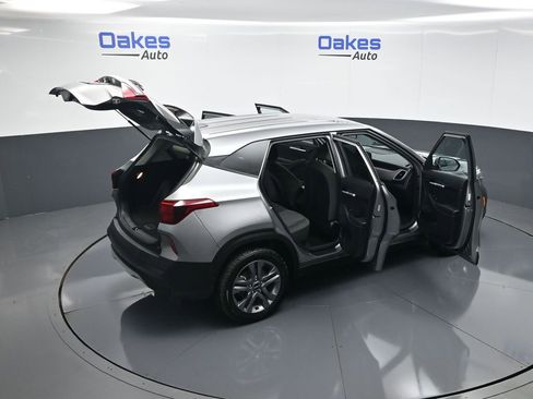 Used 2023 Kia Seltos LX image 56