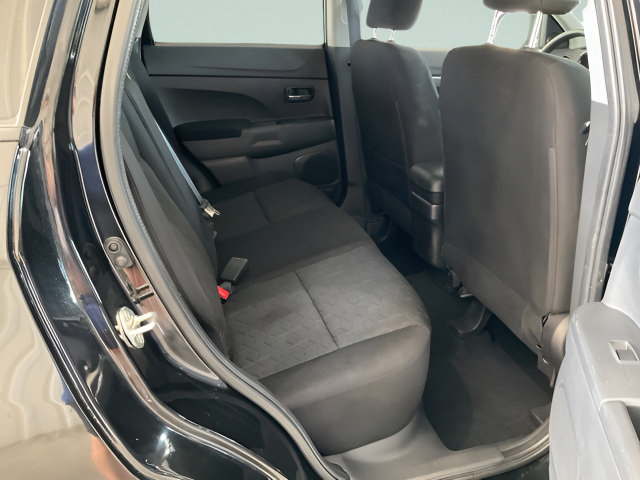 Used 2024 Mitsubishi Outlander Sport AWD image 23