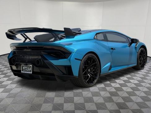 Used 2022 Lamborghini Huracan STO RWD image 6