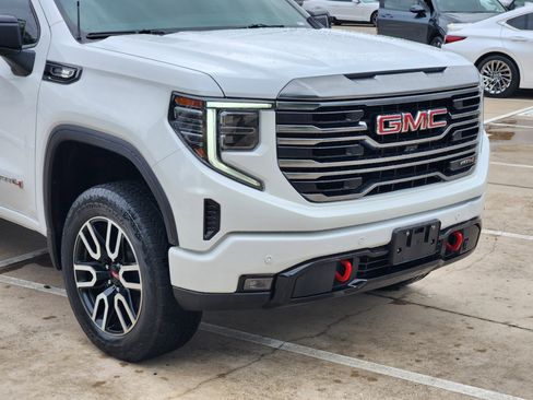 Used 2024 GMC Sierra 1500 AT4 w/ AT4 Preferred Package AWD/4WD image 58