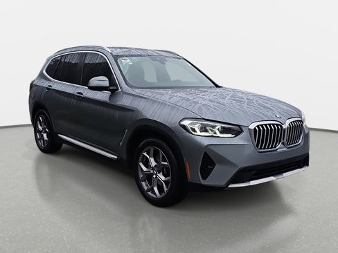 Certified 2023 BMW X3 sDrive30i w/ Premium Package image 3