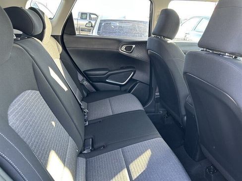 Used 2021 Kia Soul S FWD image 29