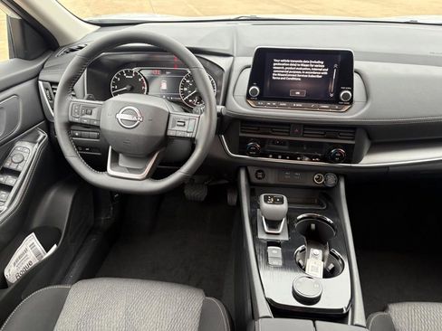 New 2026 Nissan Rogue SV AWD/4WD image 20