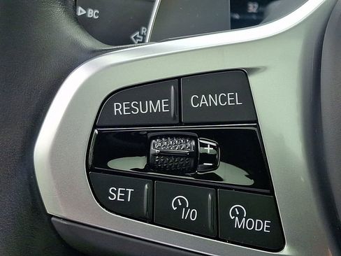 Used 2024 BMW X5 xDrive40i w/ M Sport Package AWD/4WD image 23