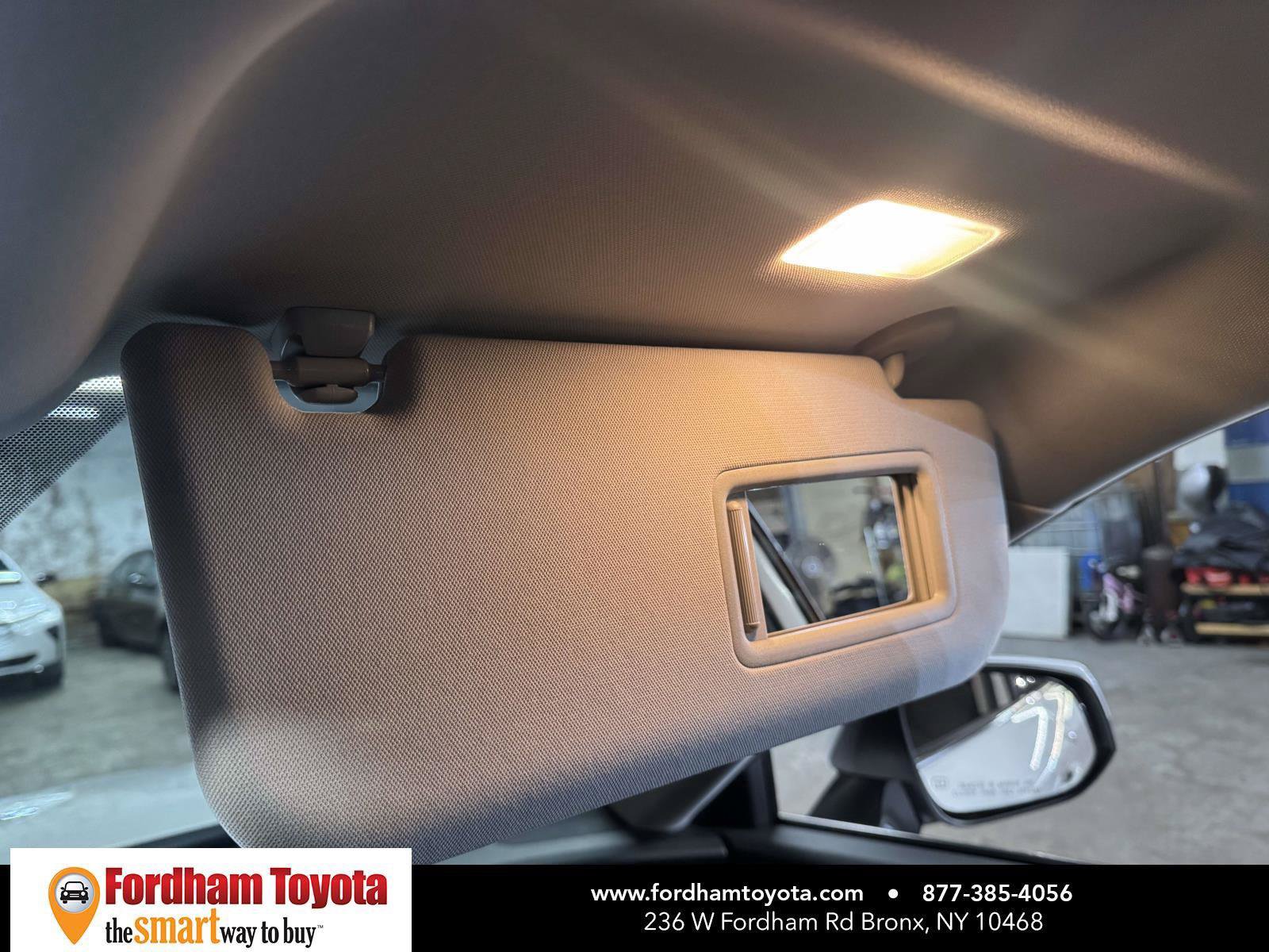 Used 2026 Toyota Grand Highlander AWD image 31