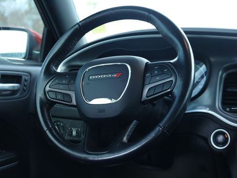 Used 2022 Dodge Charger SXT w/ Plus Group image 7