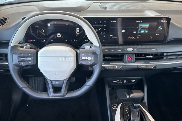 Used 2025 Kia K4 GT-Line w/ GT-Line Premium Package FWD image 14