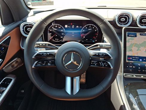 Certified 2026 Mercedes-Benz GLC 300 4MATIC image 18