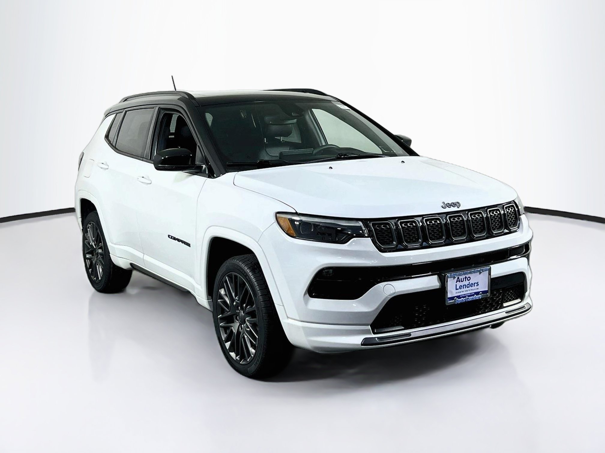 Used 2023 Jeep Compass High Altitude AWD/4WD image 3