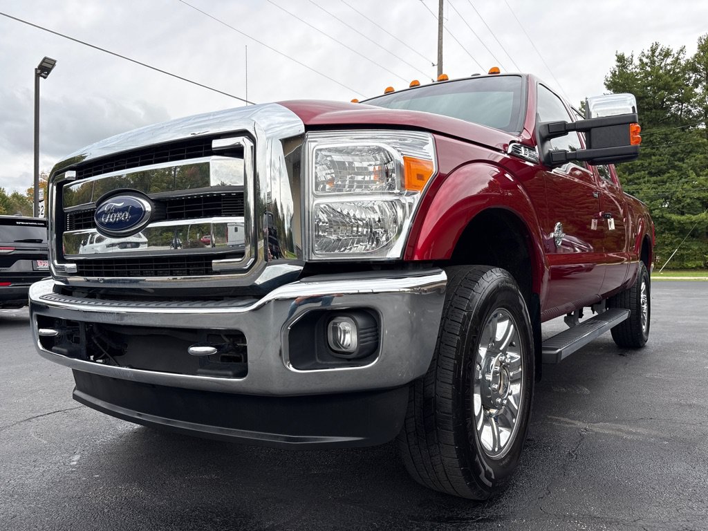 Used 2016 Ford F250 Lariat w/ Lariat Ultimate Package AWD/4WD image 3