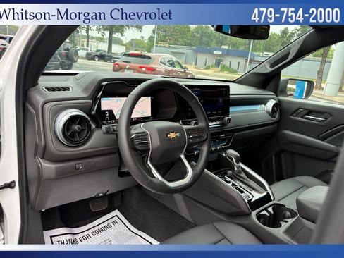 Used 2024 Chevrolet Colorado LT w/ LT Convenience Package III image 10