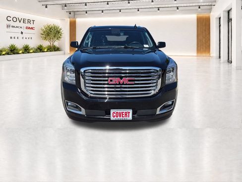 Used 2020 GMC Yukon SLT w/ Premium Edition RWD image 3