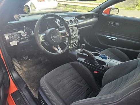 Used 2016 Ford Mustang GT w/ GT Performance Package RWD image 12