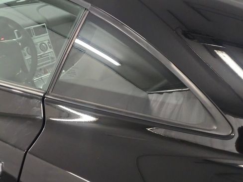 Used 2006 Chrysler Crossfire Limited RWD image 35