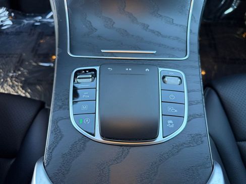 Used 2022 Mercedes-Benz GLC 300 image 21
