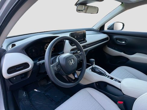 Used 2024 Honda HR-V LX image 23