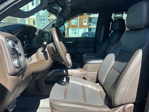 Used 2021 GMC Sierra 1500 Denali w/ Denali Ultimate Package image 24