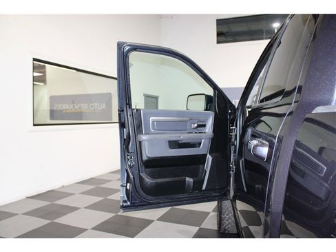 Used 2016 RAM 1500 Big Horn image 12