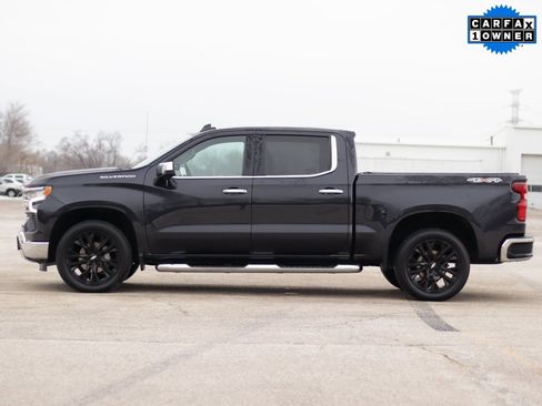 Used 2022 Chevrolet Silverado 1500 LTZ w/ Technology Package image 4