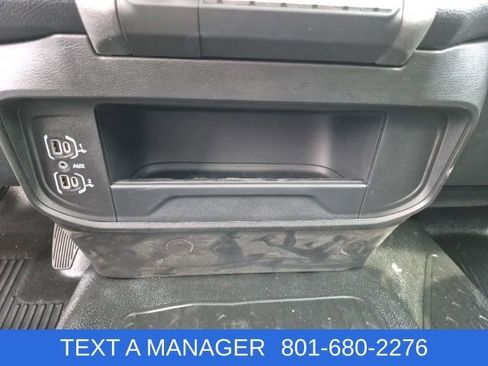 New 2026 RAM 5500 4x4 Regular Cab image 17