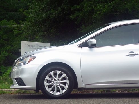 Used 2019 Nissan Sentra SV FWD image 21