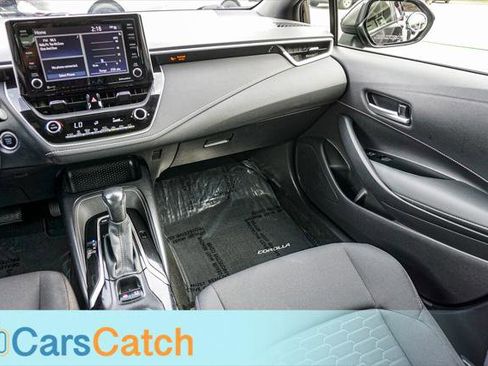 Used 2022 Toyota Corolla SE image 25