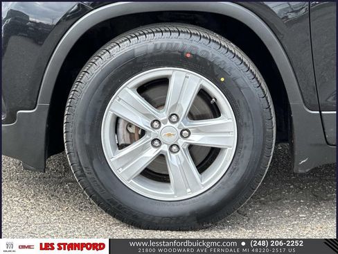Used 2020 Chevrolet Trax LS FWD image 10