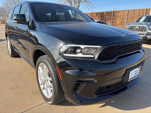 Used 2022 Dodge Durango GT image 2