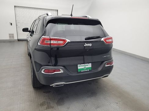 Used 2018 Jeep Cherokee Limited FWD image 6