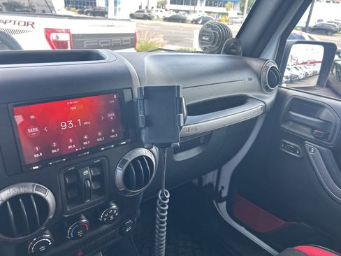 Used 2012 Jeep Wrangler Unlimited Sport image 75