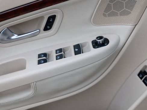 Used 2012 Volkswagen Eos Executive image 44