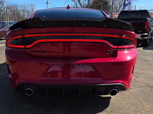 Used 2017 Dodge Charger R/T Scat Pack w/ Beats Audio Group image 4