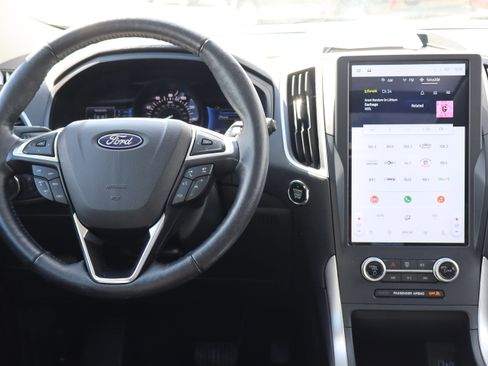 Used 2023 Ford Edge SEL w/ Convenience Package image 14