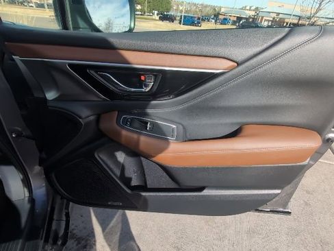 Used 2022 Subaru Outback Touring image 31