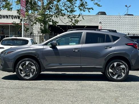Used 2025 Subaru Crosstrek 2.5i Limited w/ Crosstrek Mirror Package AWD/4WD image 7